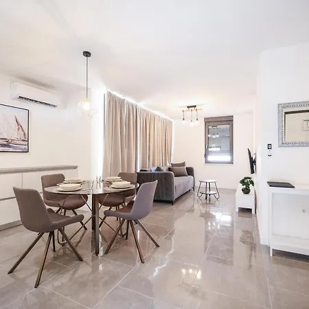 Apartament Marilla