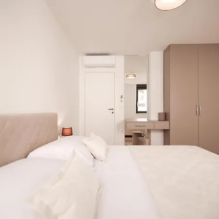 Apartament Marilla *