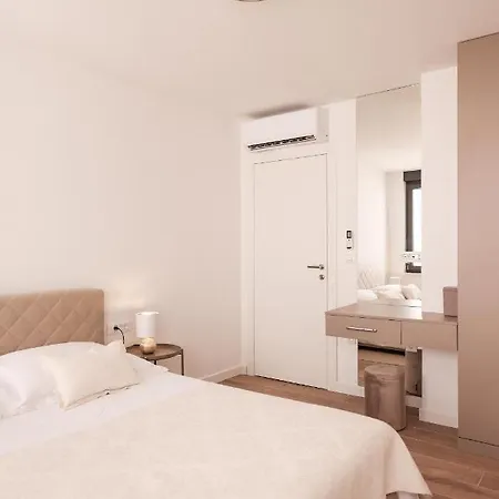 Marilla Apartament *