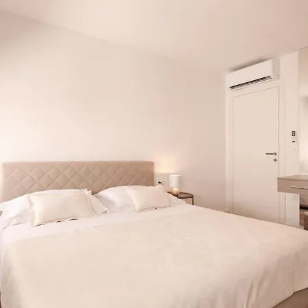 Marilla Apartament *